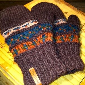 TurtleFur Brand Brown Knit Mittens with Colorful Pattern Fall Winter Classic